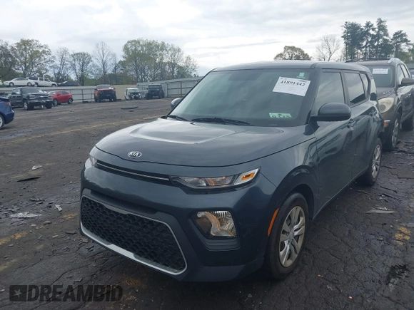 2020 Kia Soul S with VIN KNDJ23AU9L7732303, listed as a IAAI auction lot 41891442 with 47,101 mi miles and . Bid and sale history available at DreamBid. Image 2.