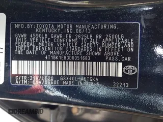 2013 Toyota Avalon XLE with VIN 4T1BK1EB3DU051683, listed as a IAAI auction lot 42118150 with 177,504 mi miles and . Bid and sale history available at DreamBid. Image 9.