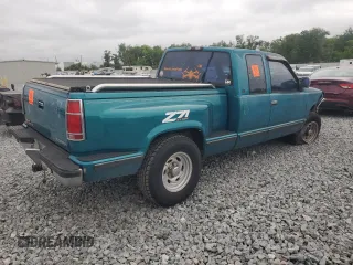 1994 GMC Sierra 1500 with VIN 2GDEK19K1R1544269, listed as a Copart auction lot 52023785 with 279,436 mi miles and Non Repairable. Bid and sale history available at DreamBid. Image 3.