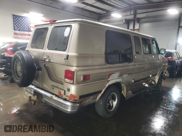 1994 Chevrolet Chevy Van с VIN 1GBEG25K1RF112313, выставлен на аукционе Copart как лот 44793415 с пробегом 162 067 миль миль и Списание • Salvage title. История ставок и продаж доступна на DreamBid. Изображение 3.