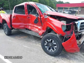2007 Toyota Tacoma with VIN 5TELU42N17Z465706, listed as a IAAI auction lot 42635388 with 240,580 mi miles and . Bid and sale history available at DreamBid. Image 1.