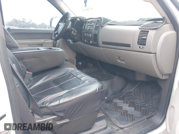 2011 Chevrolet Silverado 1500 Work Truck with VIN 1GCRKPE31BZ444449, listed as a IAAI auction lot 41748673 with 281,971 mi miles and . Bid and sale history available at DreamBid. Image 5.