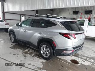 2024 Hyundai Tucson SEL with VIN 5NMJB3DE5RH372985, listed as a IAAI auction lot 41286639 with 10,920 mi miles and . Bid and sale history available at DreamBid. Image 3.