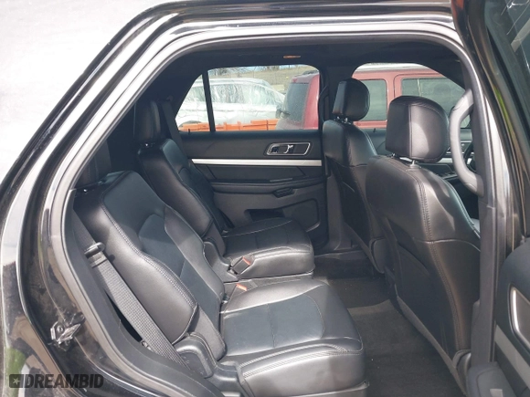 2017 Ford Explorer XLT with VIN 1FM5K8D89HGD87726, listed as a IAAI auction lot 41705174 with 95,799 mi miles. Bid and sale history available at carsss.com. Image 8.
