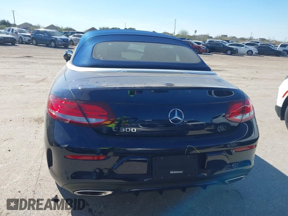 2018 Mercedes-Benz C 300 with VIN WDDWK4JB9JF713740, listed as a IAAI auction lot 41771648 with Not Provided miles and . Bid and sale history available at DreamBid. Image 16.