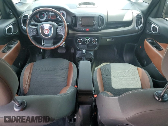 2016 FIAT 500L Trekking z VIN ZFBCFADH0GZ037544, wystawiony jako Copart lot #61364205 z przebiegiem 85 729 mil mil oraz Szkoda całkowita • Salvage title. Historia ofert i sprzedaży dostępna na DreamBid. Obrazek 8.