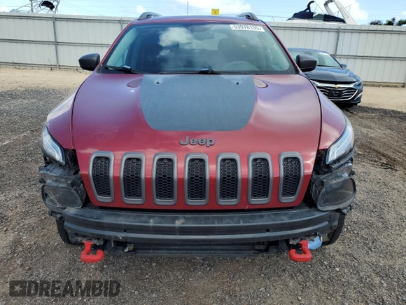2017 Jeep Cherokee Trailhawk z VIN 1C4PJMBSXHW557783, wystawiony jako Copart lot #53978135 z przebiegiem 103 554 mil mil oraz Szkoda całkowita • Salvage title. Historia ofert i sprzedaży dostępna na DreamBid. Obrazek 5.