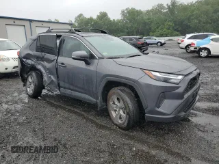 2024 Toyota RAV4 XLE with VIN 2T3P1RFV4RC481450, listed as a Copart auction lot 61083895 with 16,002 mi miles and Salvage title. Bid and sale history available at DreamBid. Image 4.