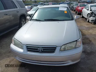2001 Toyota Camry CE with VIN 4T1BG22K51U110482, listed as a IAAI auction lot 41937181 with 204,334 mi miles. Bid and sale history available at carsss.com. Image 12.
