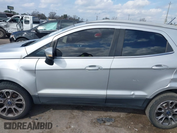2019 Ford EcoSport Titanium with VIN MAJ6S3KL1KC267698, listed as a IAAI auction lot 41502722 with 83,673 mi miles and . Bid and sale history available at DreamBid. Image 14.