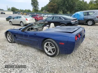 2004 Chevrolet Corvette with VIN 1G1YY32G845124459, listed as a Copart auction lot 72226674 with 25,361 mi miles and Salvage Title. Bid and sale history available at carsss.com. Image 2.