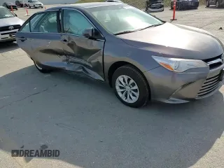 2017 Toyota Camry XLE with VIN 4T1BF1FK5HU696747, listed as a Copart auction lot 49888175 with 71,698 mi miles and Salvage Title. Bid and sale history available at DreamBid. Image 11.