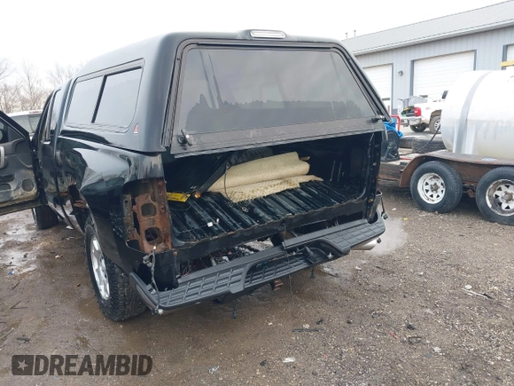2011 Chevrolet Silverado 1500 LT with VIN 1GCRKSE34BZ243454, listed as a IAAI auction lot 41725020 with 206,372 mi miles and . Bid and sale history available at DreamBid. Image 6.