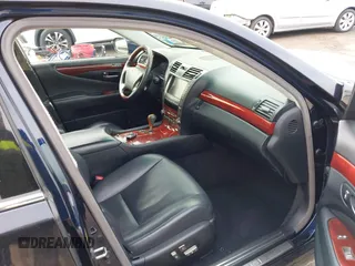 2008 Lexus LS LWB with VIN JTHGL46F785021269, listed as a IAAI auction lot 41882714 with 123,534 mi miles. Bid and sale history available at carsss.com. Image 5.