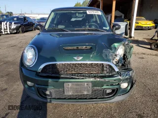 2013 MINI Hardtop S with VIN WMWSV3C59DT475621, listed as a Copart auction lot 62295405 with 108,782 mi miles and Salvage title. Bid and sale history available at DreamBid. Image 5.