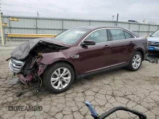 2011 Ford Taurus SEL z VIN 1FAHP2EW4BG167369, wystawiony jako Copart lot #52797525 z przebiegiem 98 696 mil mil oraz Czysty tytuł • Clean title. Historia ofert i sprzedaży dostępna na DreamBid. Obrazek 1.