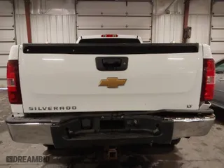 2013 Chevrolet Silverado 1500 LT with VIN 1GCNKSE02DZ169359, listed as a IAAI auction lot 41607634 with 215,431 mi miles. Bid and sale history available at carsss.com. Image 17.