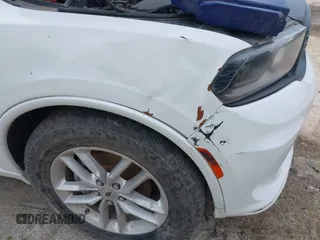 2022 Dodge Durango GT Plus z VIN 1C4RDJDG8NC220033, wystawiony jako IAAI lot #39850134 z przebiegiem 44 812 mil mil oraz . Historia ofert i sprzedaży dostępna na DreamBid. Obrazek 19.