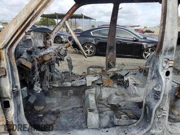 1994 Isuzu Trooper z VIN JACDH58VXR7931051, wystawiony jako Copart lot #50436555 z przebiegiem Nie podano mil oraz Nie do naprawy. Historia ofert i sprzedaży dostępna na DreamBid. Obrazek 7.