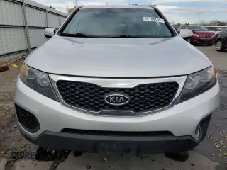 2012 Kia Sorento LX with VIN 5XYKTDA69CG295169, listed as a Copart auction lot 49184155 with 139,684 mi miles and Salvage Title. Bid and sale history available at DreamBid. Image 5.