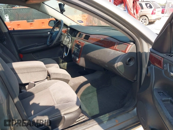 2008 Chevrolet Impala LT with VIN 2G1WC583389186740, listed as a IAAI auction lot 42039349 with 104,404 mi miles and . Bid and sale history available at DreamBid. Image 5.
