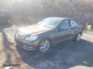 2013 Mercedes-Benz C-Class C 300 Sport with VIN WDDGF8AB1DR252908, listed as a IAAI auction lot 41853240 with 19,617 mi miles. Bid and sale history available at carsss.com. Image 17.