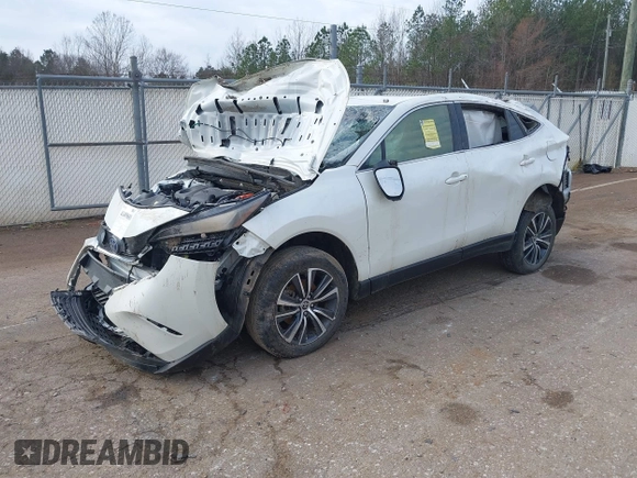 2022 Toyota Venza LE with VIN JTEAAAAHXNJ110076, listed as a IAAI auction lot 41499603 with 1 mi miles. Bid and sale history available at carsss.com. Image 2.