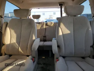 2007 Kia Sedona LX with VIN KNDMB233576147340, listed as a Copart auction lot 71416554 with 159,258 mi miles and Salvage Title. Bid and sale history available at carsss.com. Image 10.