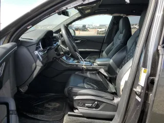 2020 Audi SQ7 z VIN WA1VWAF75LD012621, wystawiony jako Copart lot #52307834 z przebiegiem 43 473 mil mil oraz . Historia ofert i sprzedaży dostępna na DreamBid. Obrazek 7.