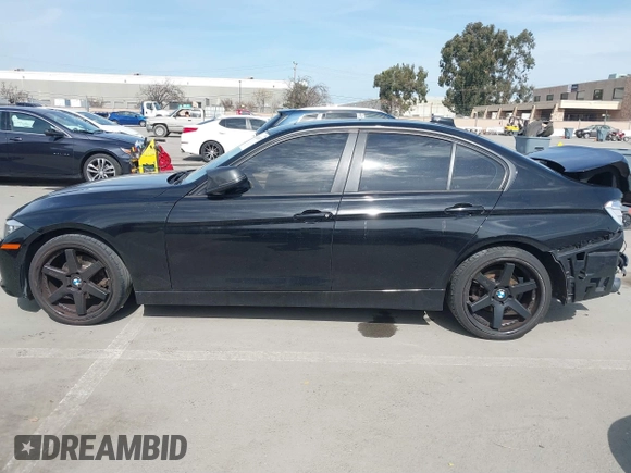 2014 BMW 3 Series 328i with VIN WBA3C1C55EK115218, listed as a IAAI auction lot 41824817 with 101,941 mi miles. Bid and sale history available at carsss.com. Image 15.