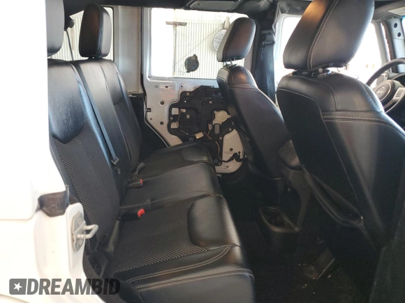 2015 Jeep Wrangler Unlimited Sahara with VIN 1C4BJWEG2FL620001, listed as a Copart auction lot 63914725 with 114,810 mi miles and Salvage title. Bid and sale history available at DreamBid. Image 10.