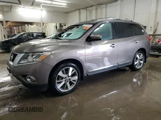 2014 Nissan Pathfinder S with VIN 5N1AR2MM9EC730123, listed as a Copart auction lot 62075985 with 181,102 mi miles and Salvage title. Bid and sale history available at DreamBid. Image 1.