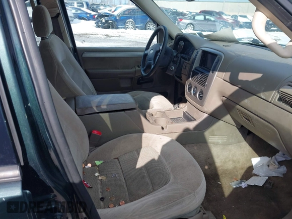 2004 Ford Explorer XLT с VIN 1FMZU73W64ZA17239, выставлен на аукционе IAAI как лот 41541573 с пробегом 195 070 миль миль и . История ставок и продаж доступна на DreamBid. Изображение 5.