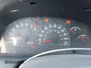 2002 Suzuki Grand Vitara JLX z VIN JS3TD62V824152943, wystawiony jako IAAI lot #41668395 z przebiegiem 104 191 mil mil oraz . Historia ofert i sprzedaży dostępna na DreamBid. Obrazek 7.