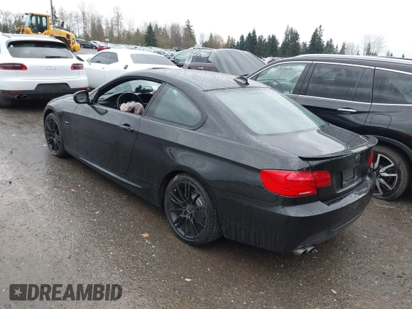 2011 BMW 3 Series 328i xDrive with VIN WBAKF5C59BE654865, listed as a IAAI auction lot 40848193 with 114,490 mi miles. Bid and sale history available at carsss.com. Image 3.