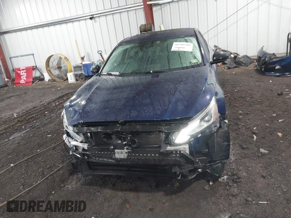 2019 Nissan Altima SR with VIN 1N4BL4CV8KC255940, listed as a IAAI auction lot 41795716 with 22,030 mi miles and . Bid and sale history available at DreamBid. Image 13.