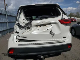 2018 Toyota Highlander SE z VIN 5TDKZRFH4JS543270, wystawiony jako Copart lot #51700515 z przebiegiem 91 459 mil mil oraz Szkoda całkowita • Salvage title. Historia ofert i sprzedaży dostępna na DreamBid. Obrazek 6.