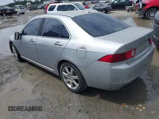 2005 Acura TSX with VIN JH4CL96855C032520, listed as a IAAI auction lot 41903680 with 268,792 mi miles. Bid and sale history available at carsss.com. Image 3.