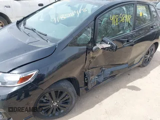2020 Honda Fit Sport z VIN 3HGGK5H62LM725374, wystawiony jako IAAI lot #41858418 z przebiegiem 101 126 mil mil oraz . Historia ofert i sprzedaży dostępna na DreamBid. Obrazek 6.