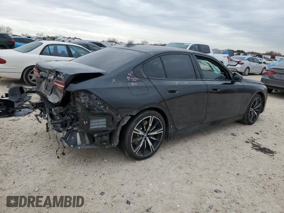 2024 BMW 5 Series 530i with VIN WBA43FJ0XRCR73485, listed as a Copart auction lot 88662895 with 9,405 mi miles and Salvage Title. Bid and sale history available at carsss.com. Image 3.