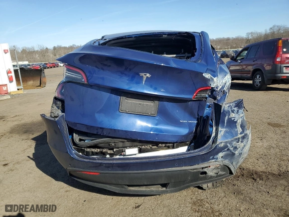 2020 Tesla Model Y Long Range with VIN 5YJYGDEE0LF009331, listed as a Copart auction lot 48741845 with 53,357 mi miles and Salvage Title. Bid and sale history available at carsss.com. Image 6.