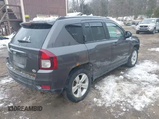 2017 Jeep Compass 75th Anniversary Edition with VIN 1C4NJDBBXHD154468, listed as a IAAI auction lot 41690768 with 109,188 mi miles. Bid and sale history available at carsss.com. Image 4.