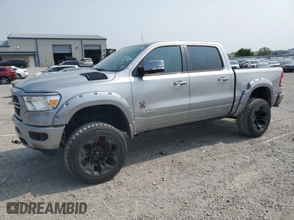 2022 Ram 1500 Big Horn z VIN 1C6SRFFT9NN135868, wystawiony jako Copart lot #59188485 z przebiegiem 30 589 mil mil oraz Szkoda całkowita • Salvage title. Historia ofert i sprzedaży dostępna na DreamBid. Obrazek 1.