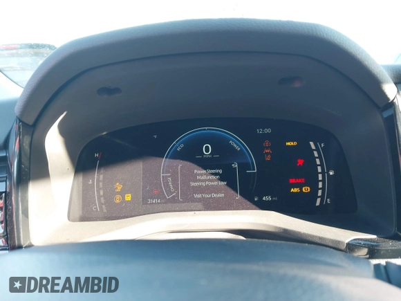 2025 Toyota Camry LE with VIN 4T1DAACK6SU013957, listed as a IAAI auction lot 41500800 with 31,414 mi miles and . Bid and sale history available at DreamBid. Image 7.