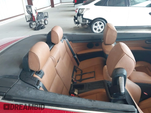 2007 BMW 3 Series 328i z VIN WBAWL135X7PX11007, wystawiony jako IAAI lot #42236388 z przebiegiem 200 061 mil mil oraz . Historia ofert i sprzedaży dostępna na DreamBid. Obrazek 8.