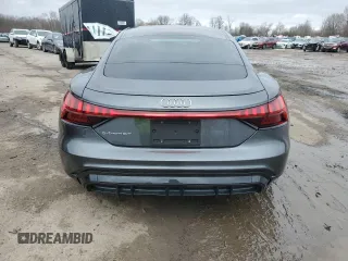 2024 Audi e-tron GT Premium Plus z VIN WAUFJBFW0R7000208, wystawiony jako Copart lot #49434575 z przebiegiem 7765 mil mil oraz Szkody całkowita. Historia ofert i sprzedaży dostępna na DreamBid. Obrazek 6.
