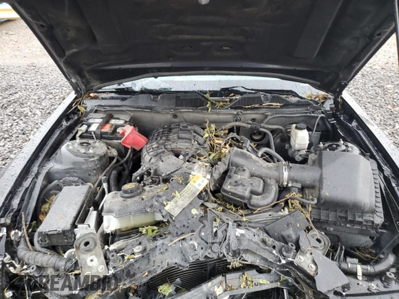 2013 Ford Mustang V6 с VIN 1ZVBP8AM6D5280047, выставлен на аукционе Copart как лот 60972665 с пробегом 172 959 миль миль и Списание • Salvage title. История ставок и продаж доступна на DreamBid. Изображение 11.