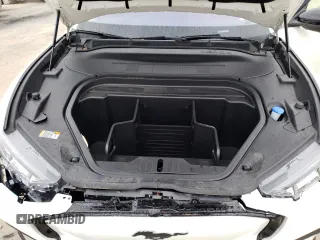 2021 Ford Mustang Mach-E Premium z VIN 3FMTK3SU9MMA27947, wystawiony jako Copart lot #71925032 z przebiegiem 11 433 mil mil oraz . Historia ofert i sprzedaży dostępna na DreamBid. Obrazek 12.