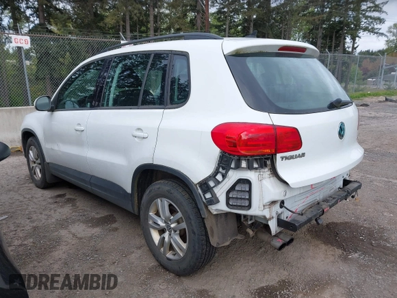 2017 Volkswagen Tiguan S with VIN WVGBV7AX5HK025695, listed as a IAAI auction lot 42071120 with 98,330 mi miles and . Bid and sale history available at DreamBid. Image 3.