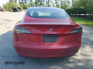 2018 Tesla Model 3 Long Range Battery z VIN 5YJ3E1EB0JF065688, wystawiony jako Copart lot #58981775 z przebiegiem 75 146 mil mil oraz Szkoda całkowita • Salvage title. Historia ofert i sprzedaży dostępna na DreamBid. Obrazek 6.